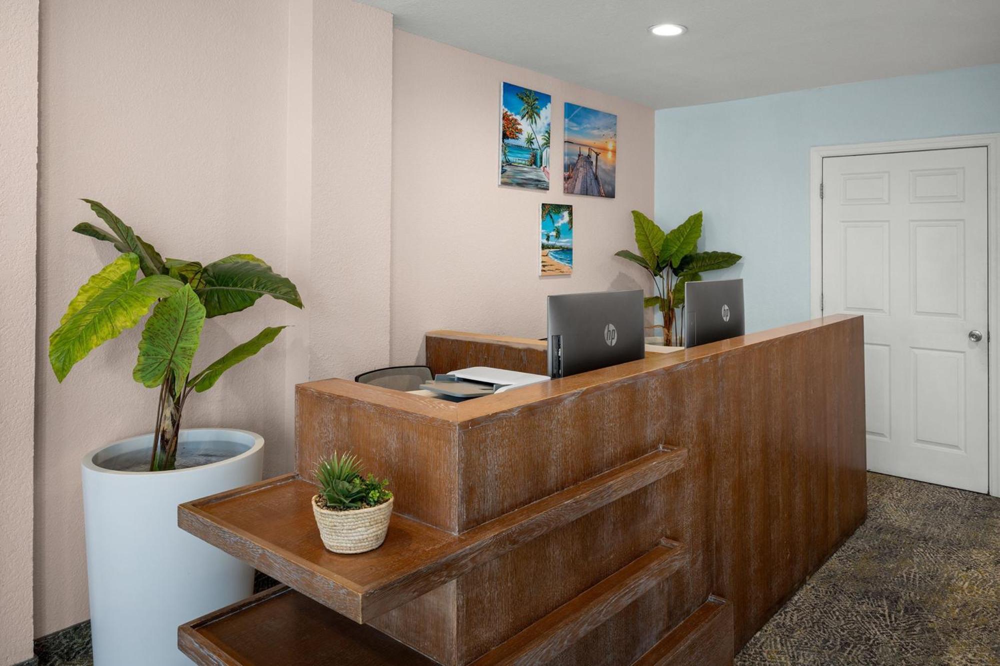 Courtyard By Marriott Nassau Downtown/Junkanoo Beach Exteriör bild